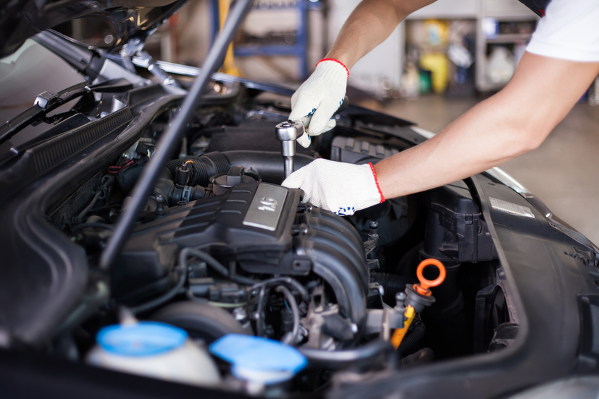 An auto service advisor knows that the costs of parts and labour both need to be taken into account