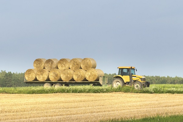 Tractors are designed to pull, so they require a tremendous amount of torque in exchange for speed