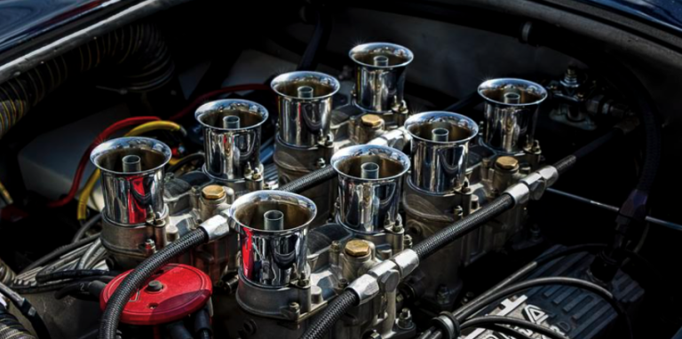 Auto Mechanic School: The Difference Between V6 & V8 Engines