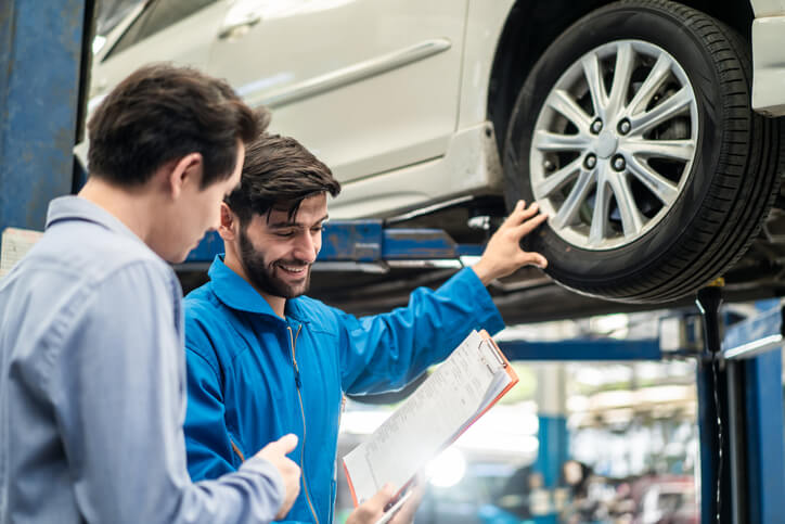 Customer communication is crucial in an auto body technician role.